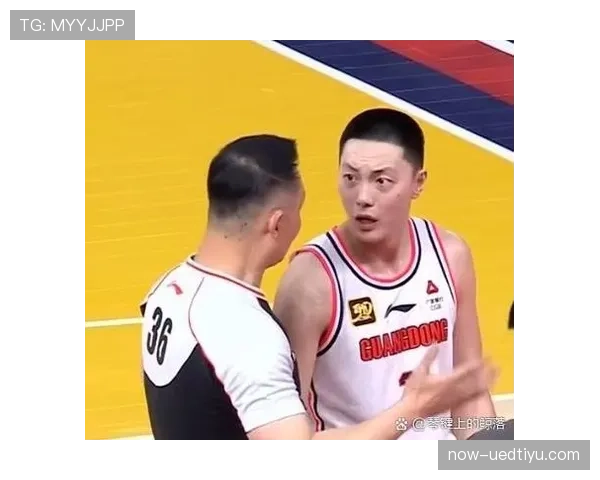 如何正确区分技术犯规与违体犯规？裁判判罚标准解读