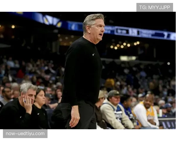 揭秘NBA中非法掩护的判罚标准与常见实战误判